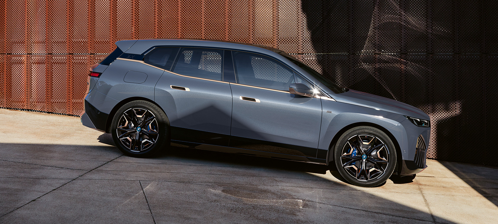 BMW iX M60 i20 2022, SUV electric, BMW Individual Storm Bay BMW iX M60 i20 2022, SUV electric, BMW Individual Storm Bay