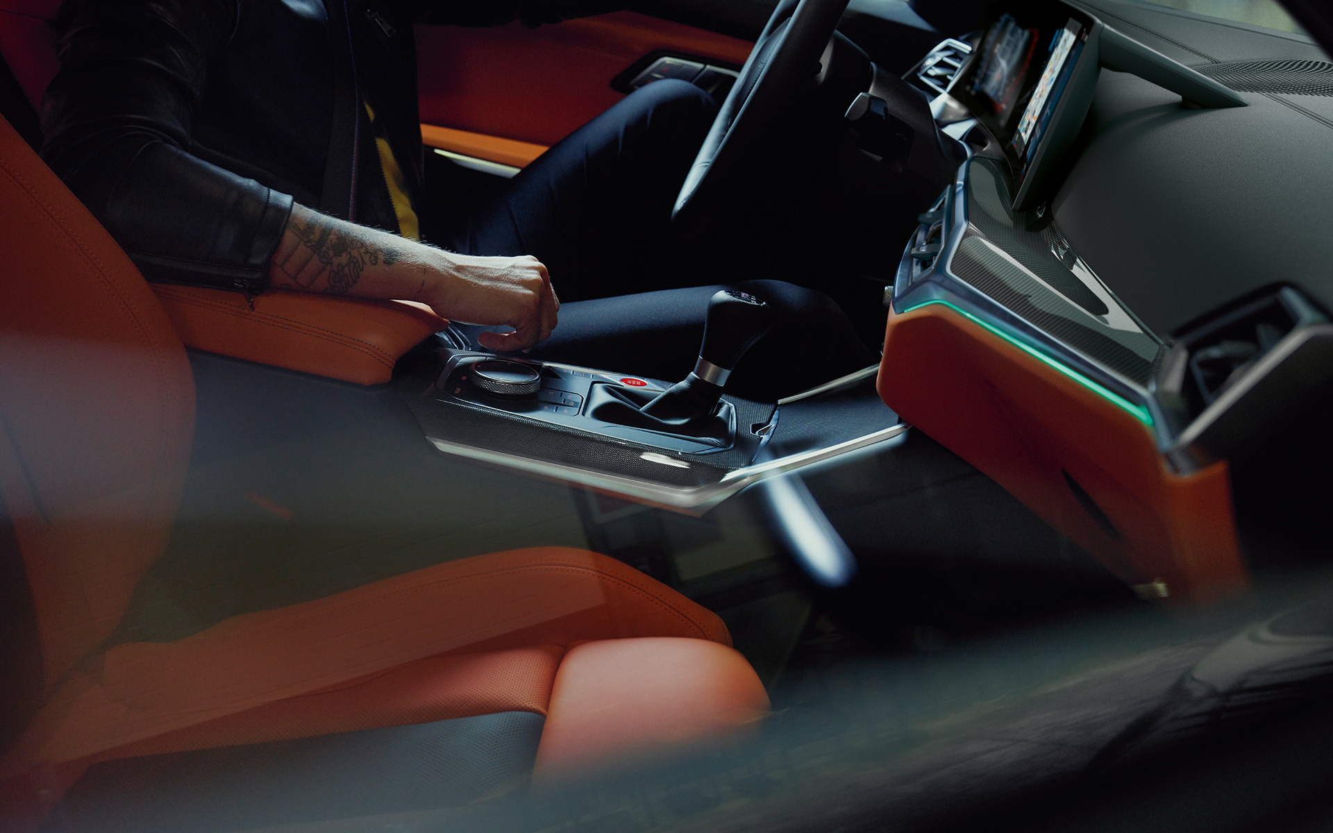 Habitaclu interior al BMW M3 Sedan 2020