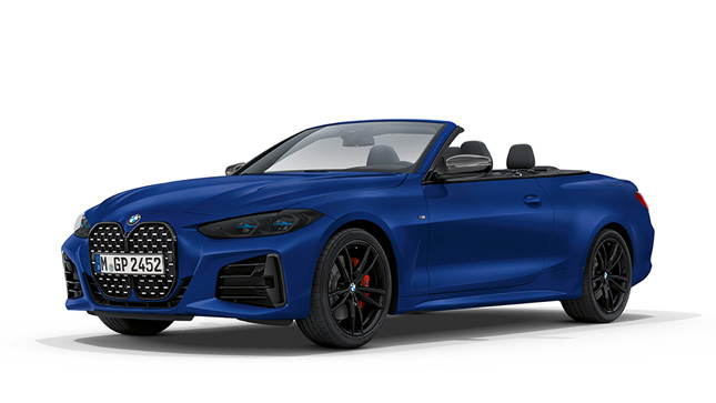 Imagine cu trei sferturi din partea frontală a BMW M440i xDrive Cabriolet G23 2020, BMW Individual Albastru Frozen Portimao 