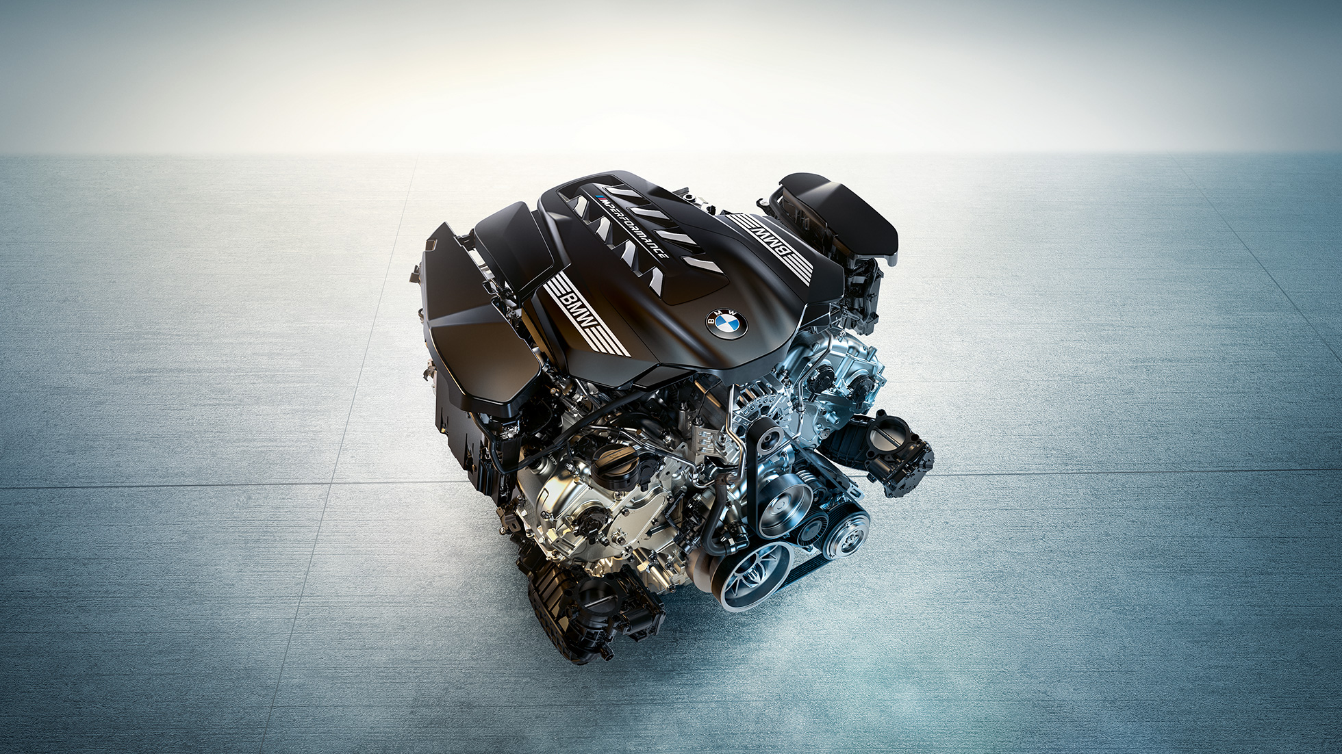 Motorul BMW M TwinPower Turbo pe benzină cu 8 cilindri al BMW M550i xDrive Sedan, G30, LCI, Facelift, 2020 Motorul BMW M TwinPower Turbo pe benzină cu 8 cilindri al BMW M550i xDrive Sedan, G30, LCI, Facelift, 2020