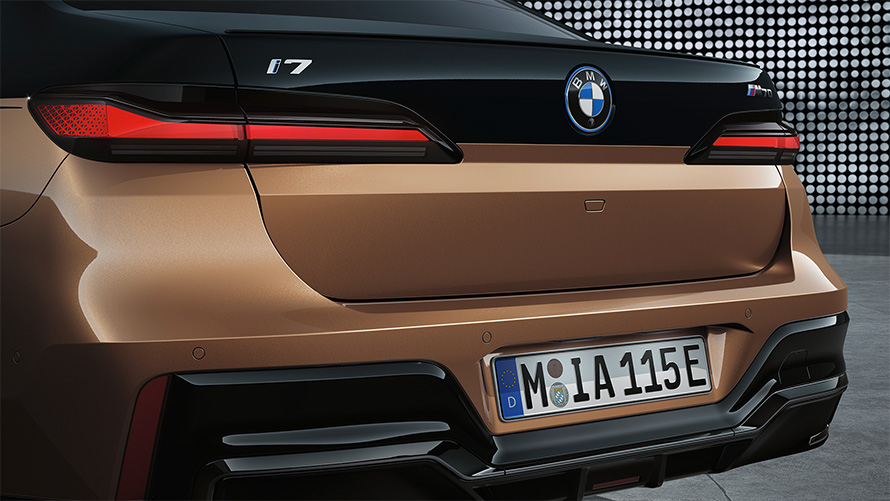 BMW i7 M70 xDrive Sedan, spoiler M spate