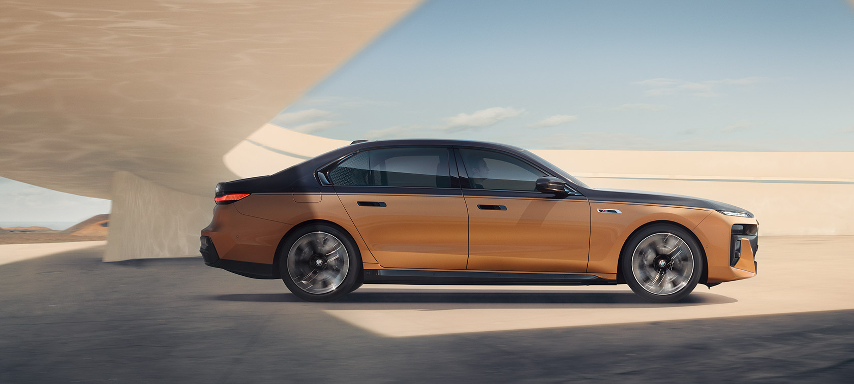 BMW i7 M70 xDrive Sedan BMW i7 M70 xDrive Sedan