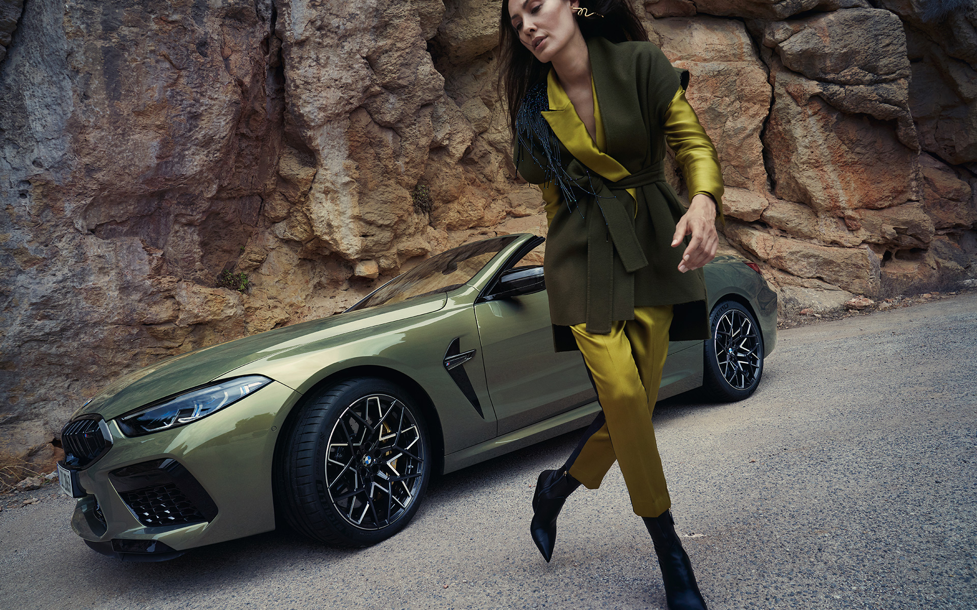 BMW M8 Competition Cabriolet, BMW Individual Brass