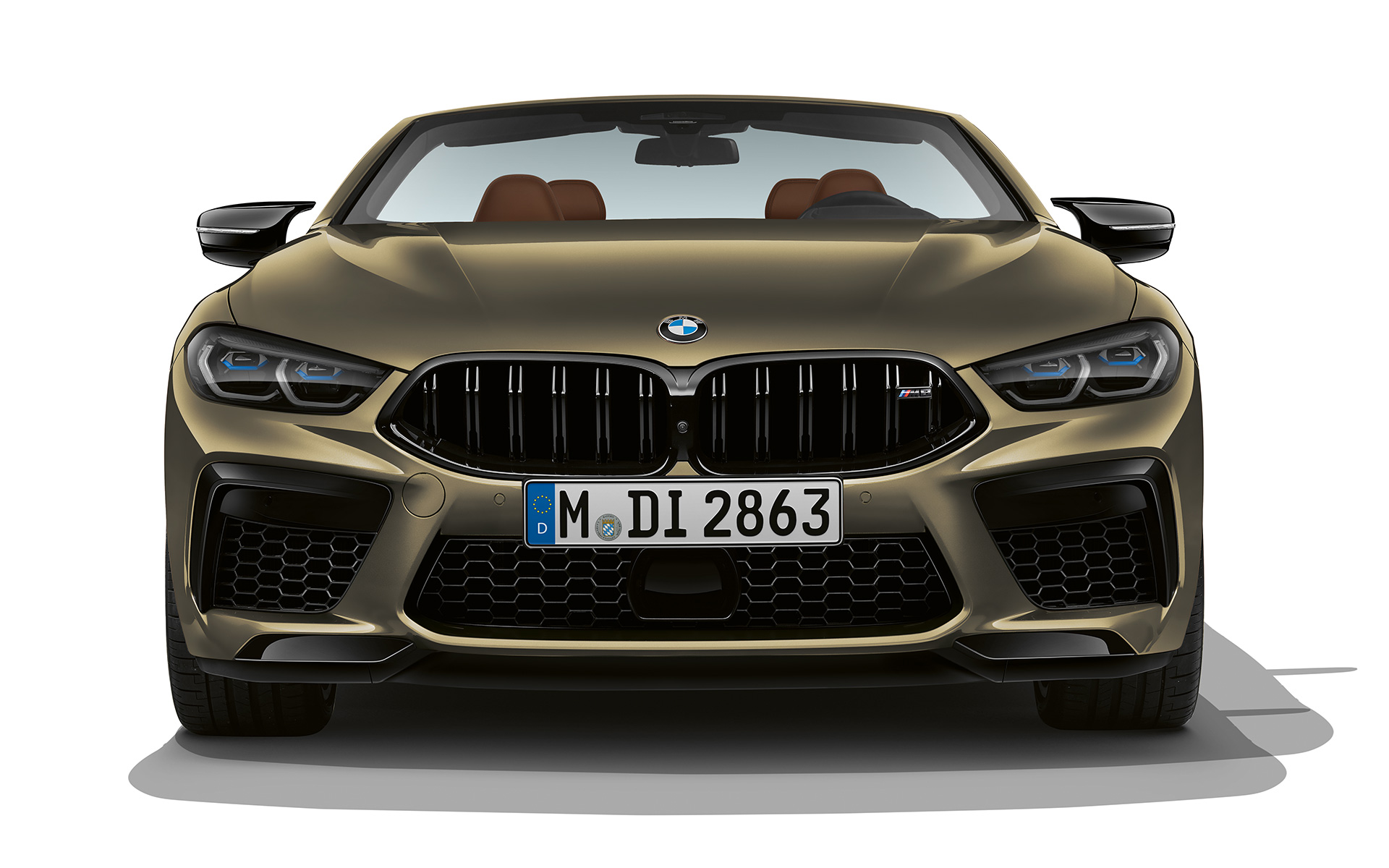 BMW M8 Competition Cabriolet, BMW Individual Brass