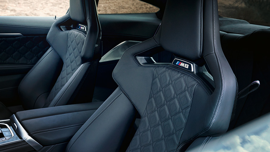BMW M8 Coupé, interior, scaune M Carbon