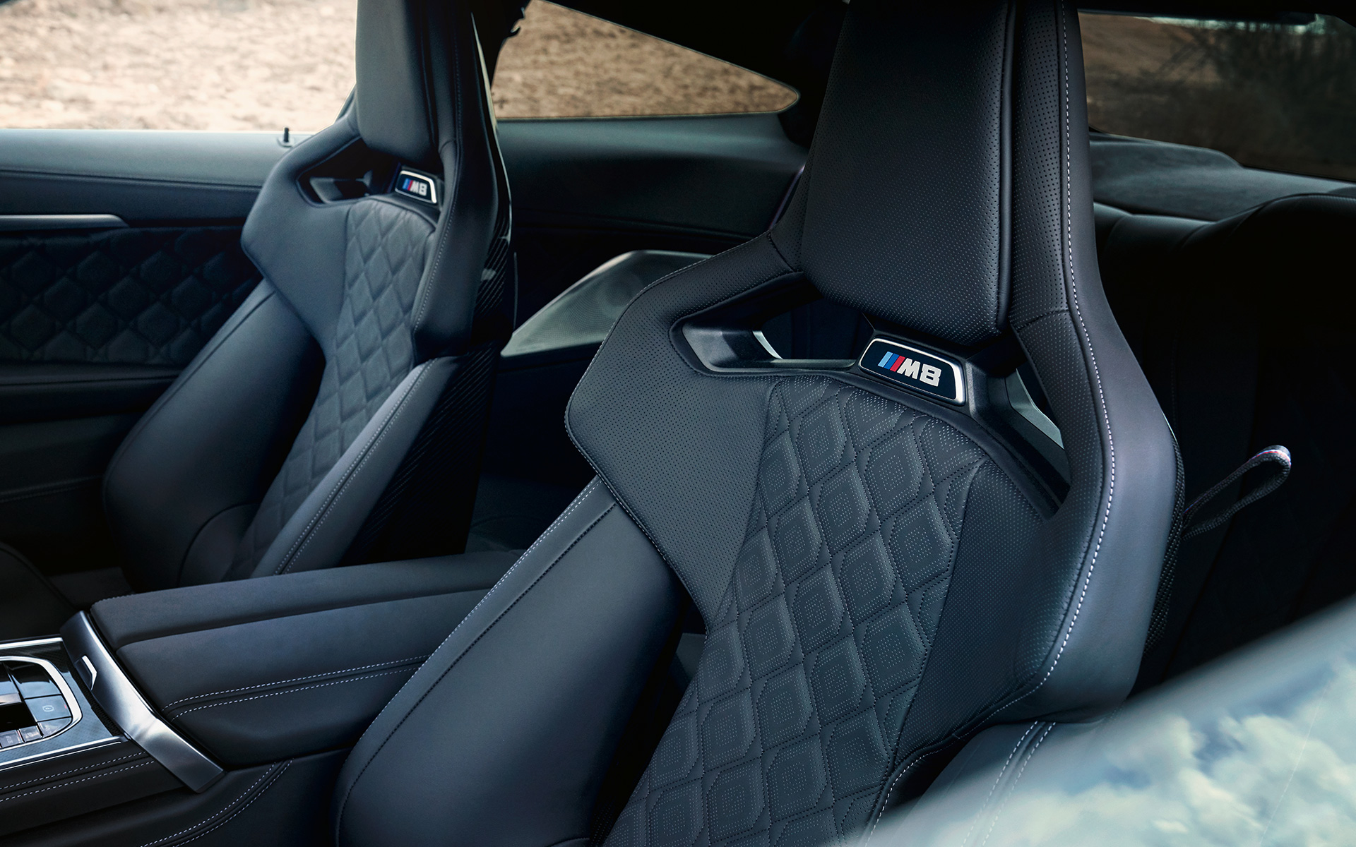 BMW M8 Coupé, interior, scaune M Carbon