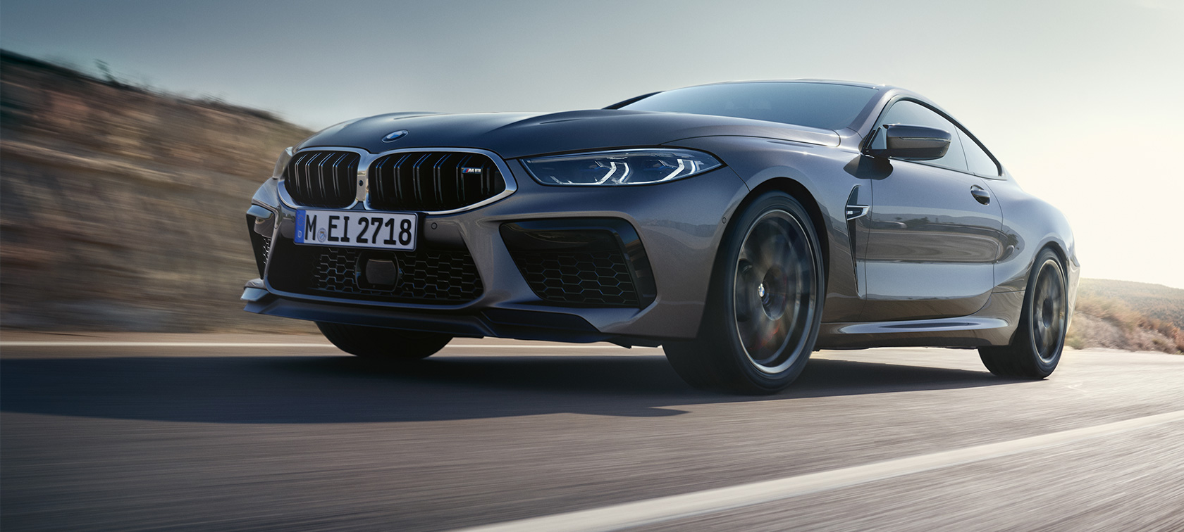 BMW M8 Coupé BMW M8 Coupé, Gri Skyscraper