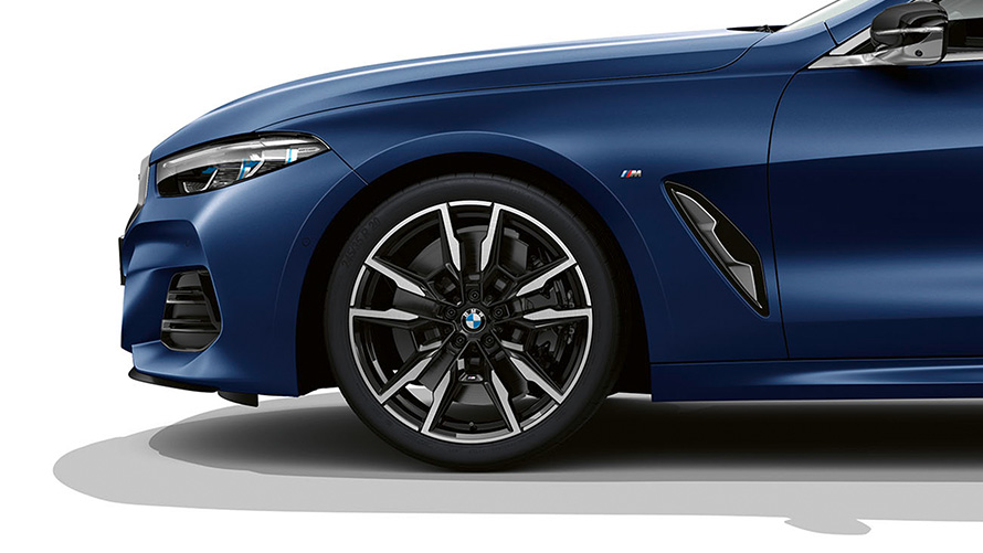 BMW M850i xDrive Gran Coupé, jante M din aliaj uşor Double-spoke, tip 895 M, Bicolor