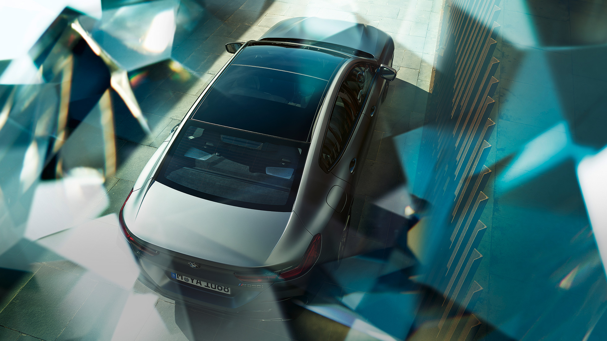 Trapa panoramică a BMW M850i xDrive Gran Coupé Imagine de sus cu trapa panoramică a BMW M850i xDrive Gran Coupé, G16, 2019, în Frozen Bluestone metalizat de la BMW Individual
