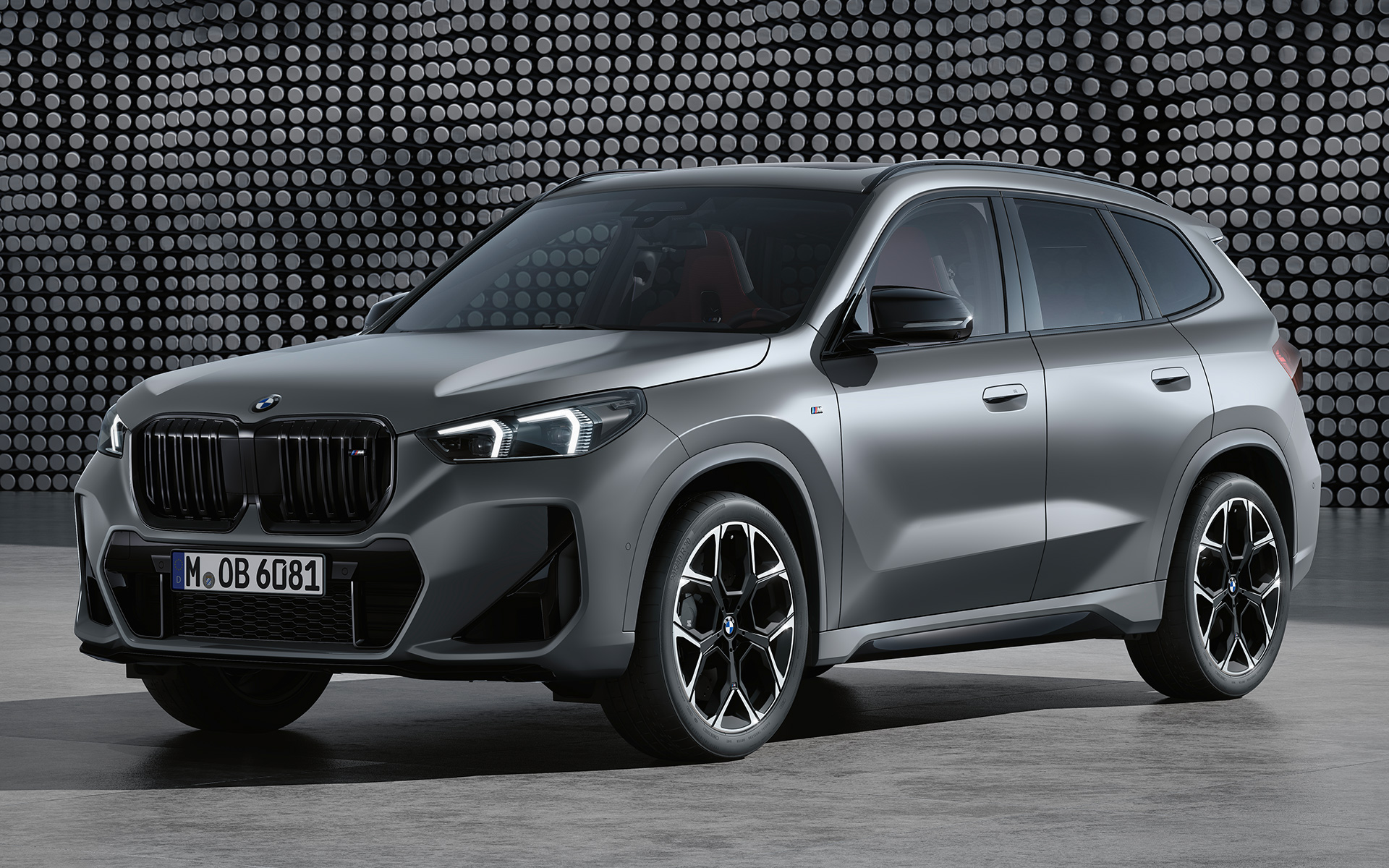 BMW X1 M35i xDrive BMW X1 M35i xDrive