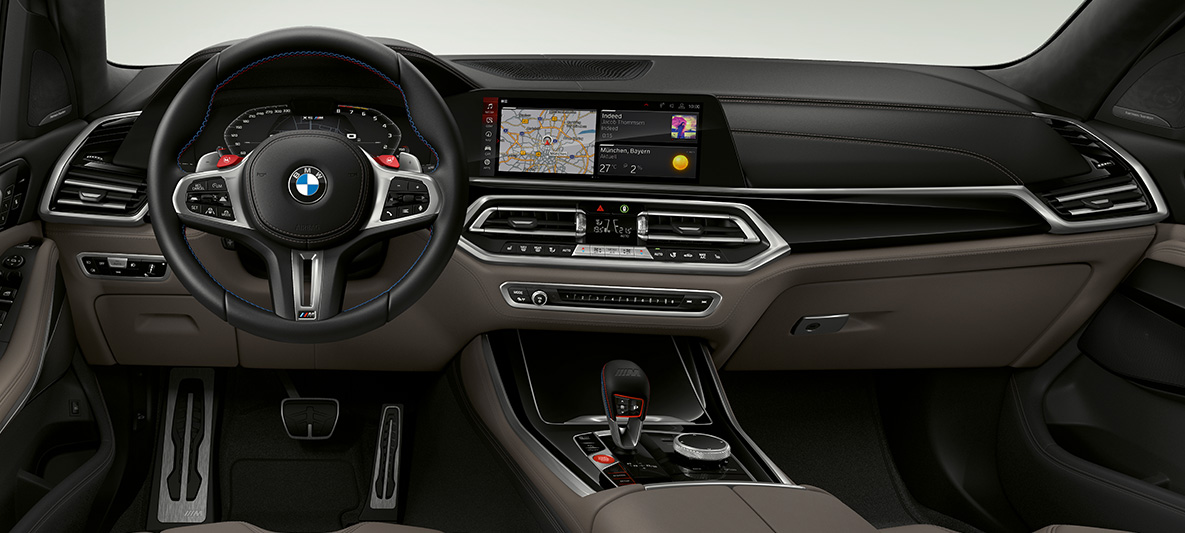 Volan M îmbrăcat în piele pentru BMW X5 M Volan M îmbrăcat în piele cu cusături contrastante pentru BMW X5 M 2020 SUV