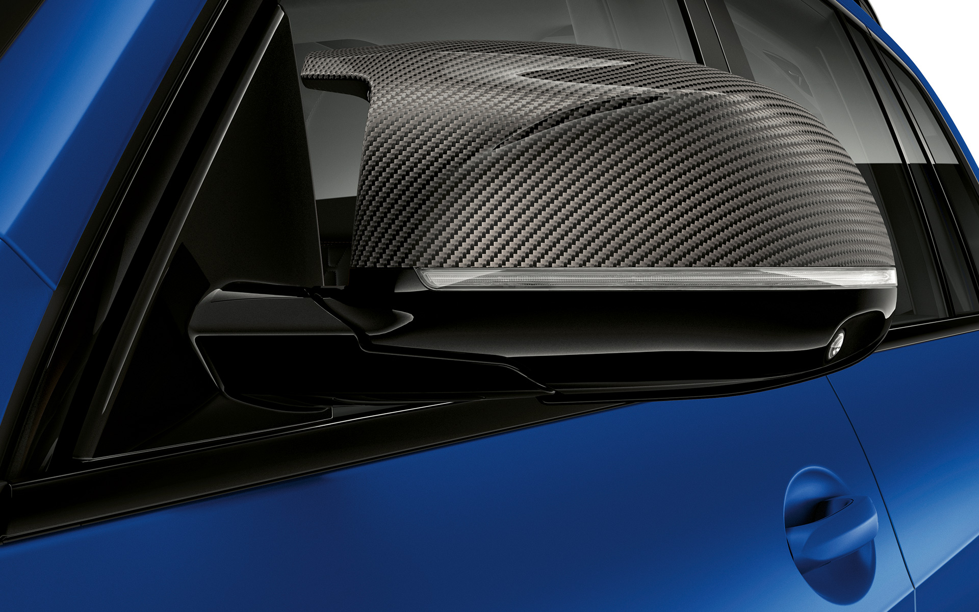 BMW X7 M60i xDrive Capace oglinzi M Carbon
