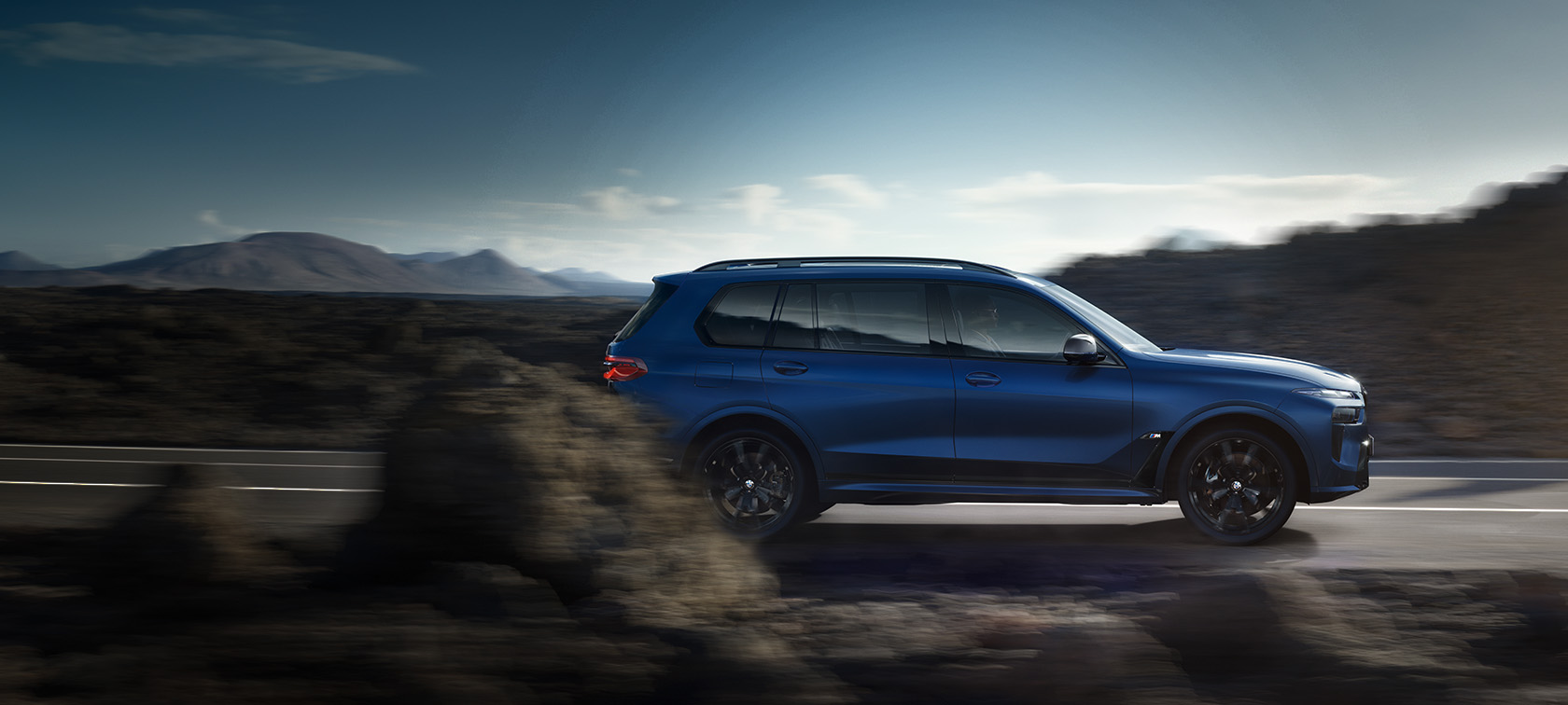 BWM X7 M60i xDrive Albastru Frozen Marina Bay BWM X7 M60i xDrive Albastru Frozen Marina Bay