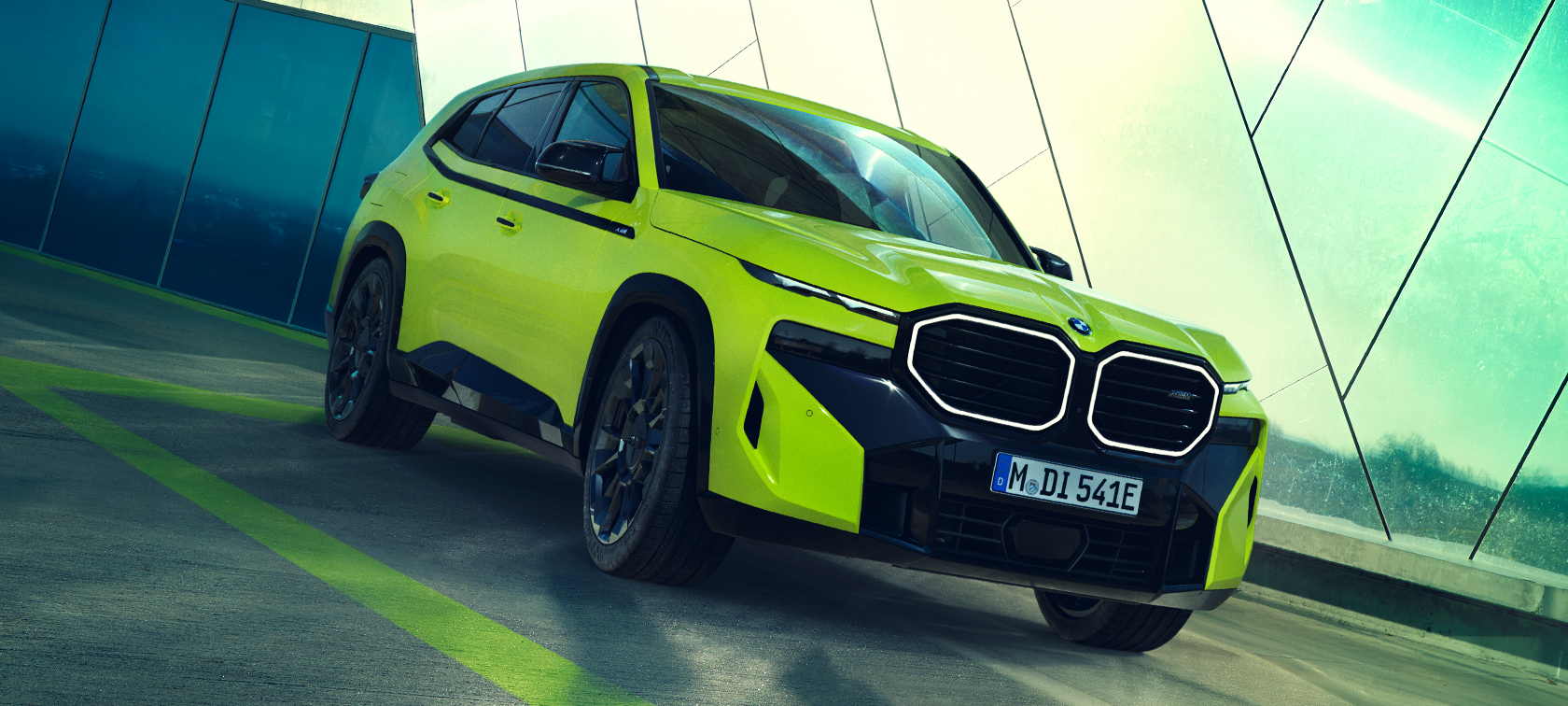 BMW XM 50e, parcare BMW XM 50e, exterior, parcare