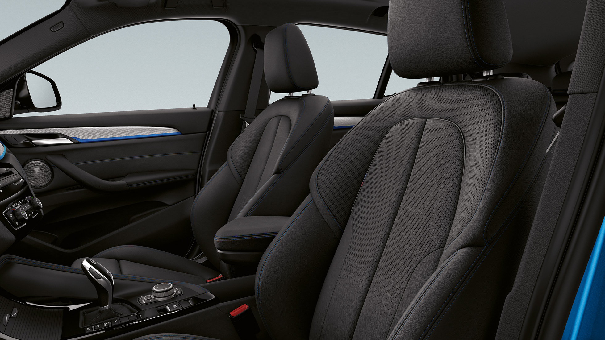 Designul tapiţeriei din piele a BMW X2 sDrive20i, cu pachet M Sport Imagine cu designul tapiţeriei din piele a BMW X2 sDrive20i, F39, 2018, cu pachet M Sport