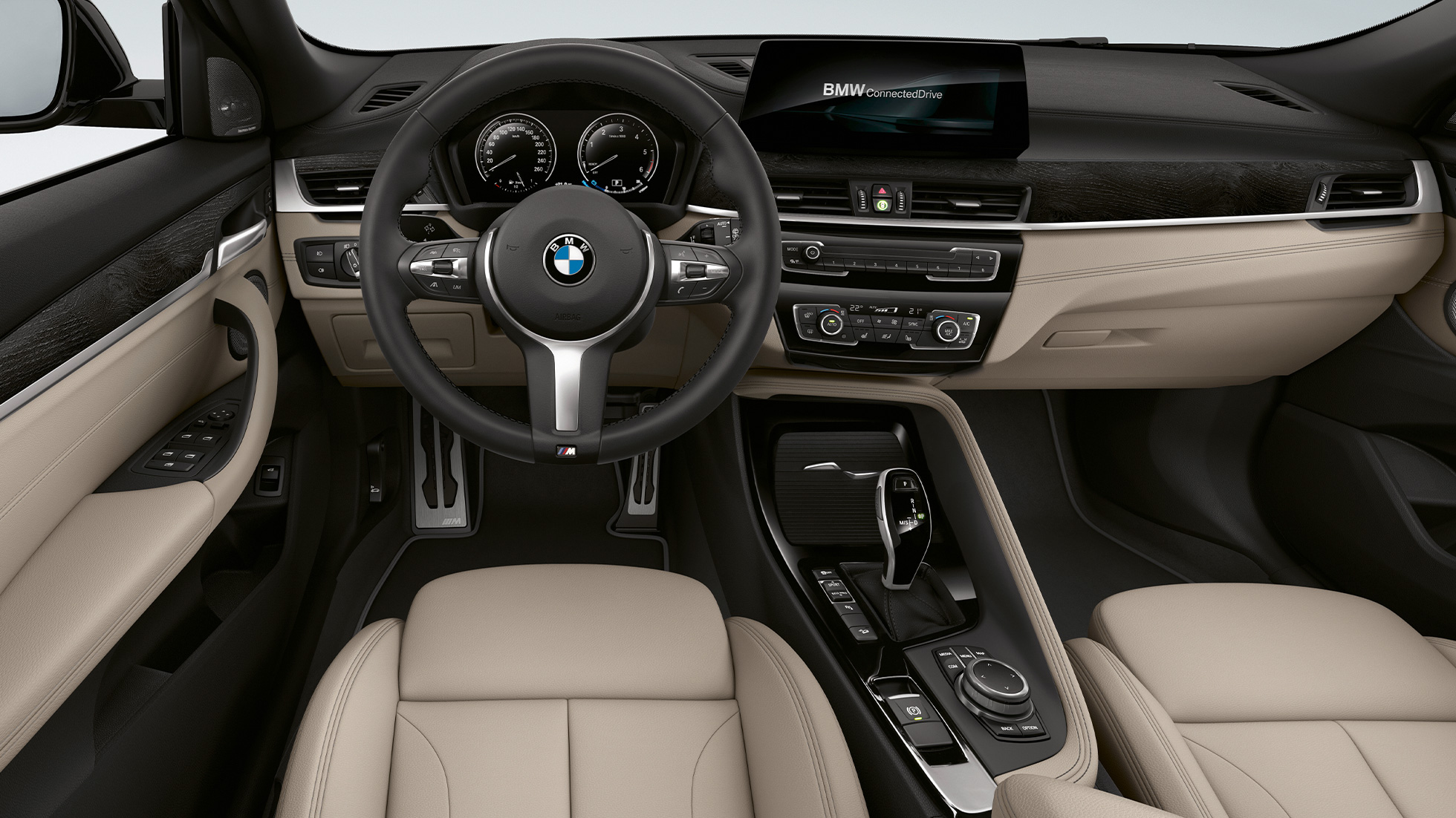 Habitaclul BMW X2 sDrive20i, cu pachet M Sport X Imagine cu habitaclul BMW X2 sDrive20i, F39, 2018, cu pachet M Sport X