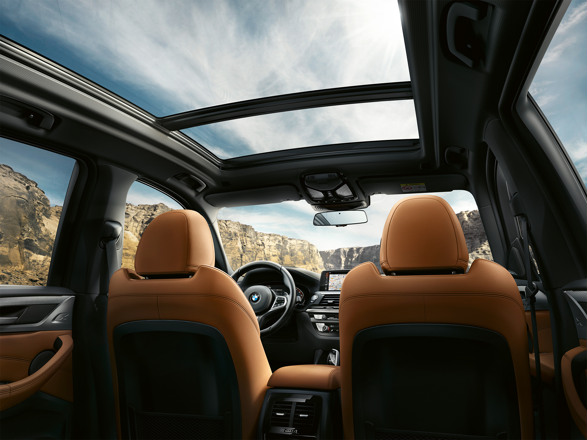 Imagine cu habitaclul BMW X3 M40i Imagine cu habitaclul BMW X3 M40i