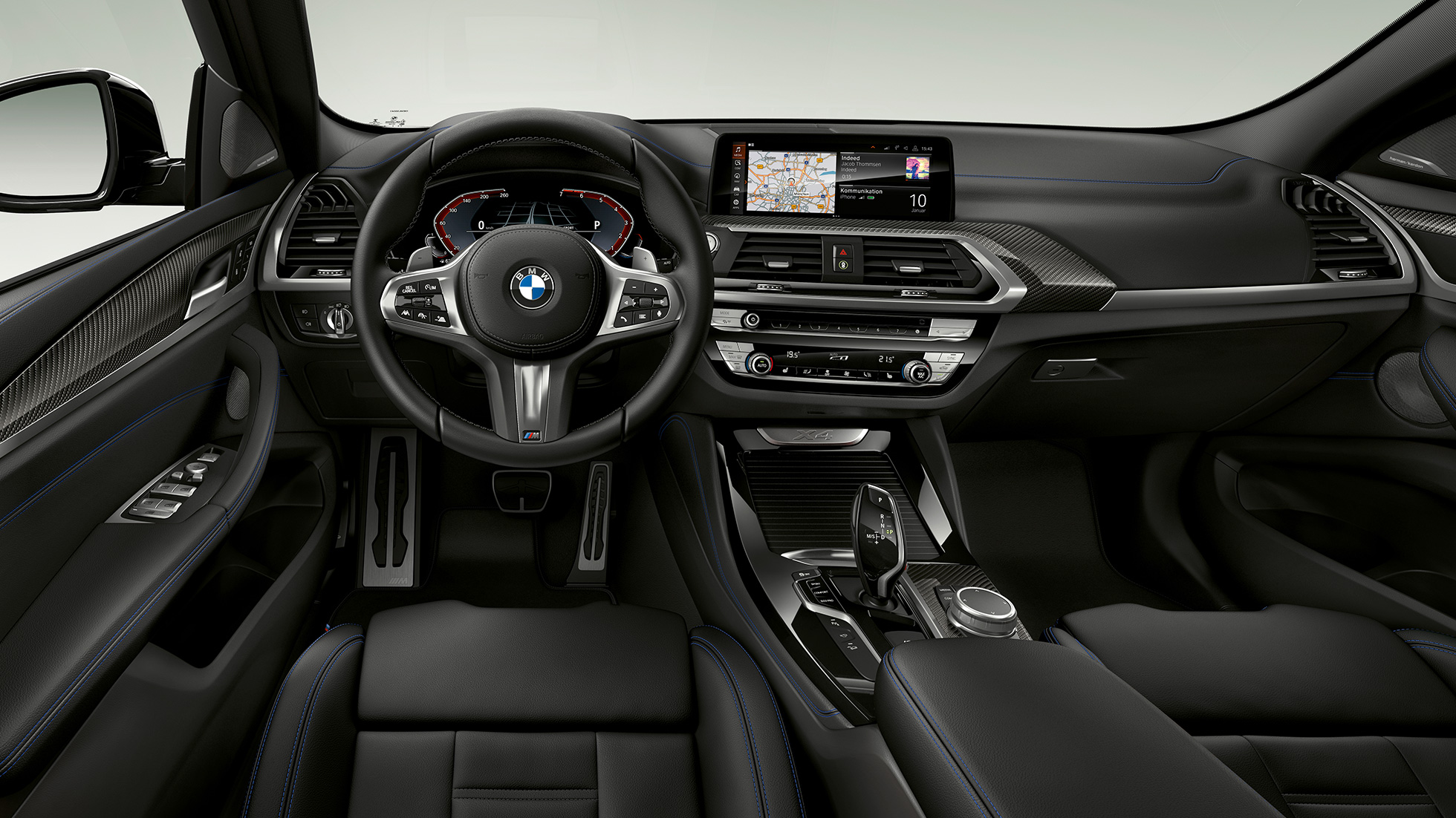 Habitaclul BMW X4, cu pachet M Sport Imagine din interior cu habitaclul BMW X4 xDrive30i, G02, 2018, cu pachet M Sport