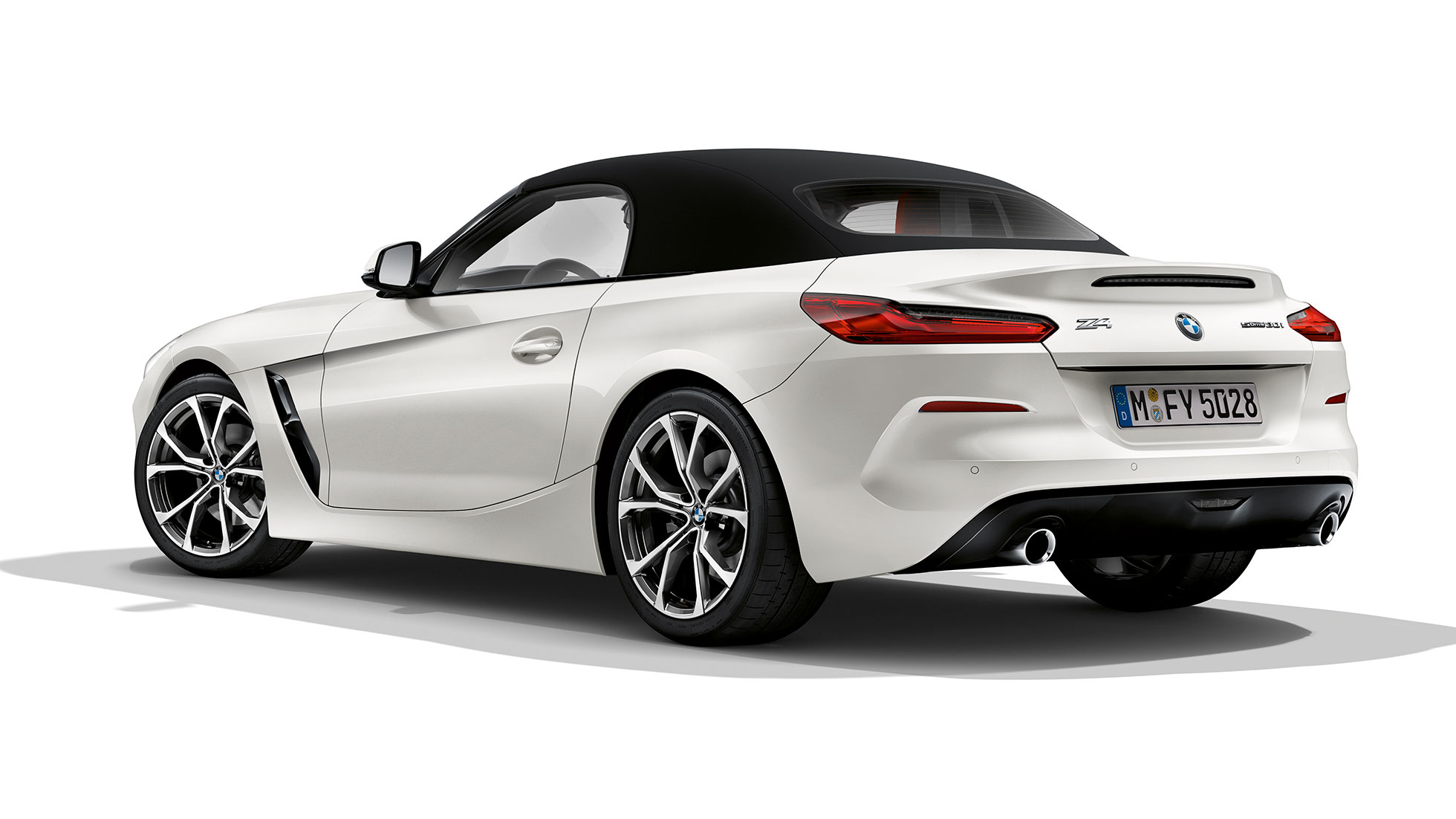 BMW Z4 Roadster model Sport Line Imagine cu trei sferturi din partea spate a BMW Z4 Roadster model Sport Line