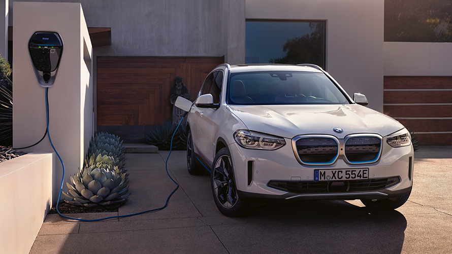 Grilă radiator cu sistem de direcţionare activă a fluxului de aer BMW EfficientDynamics, grilă radiator cu sistem de direcţionare activă a fluxului de aer