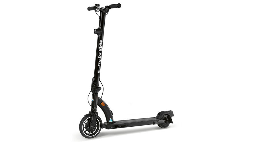Scuter electric BMW. Această imagine arată un scuter electric BMW.