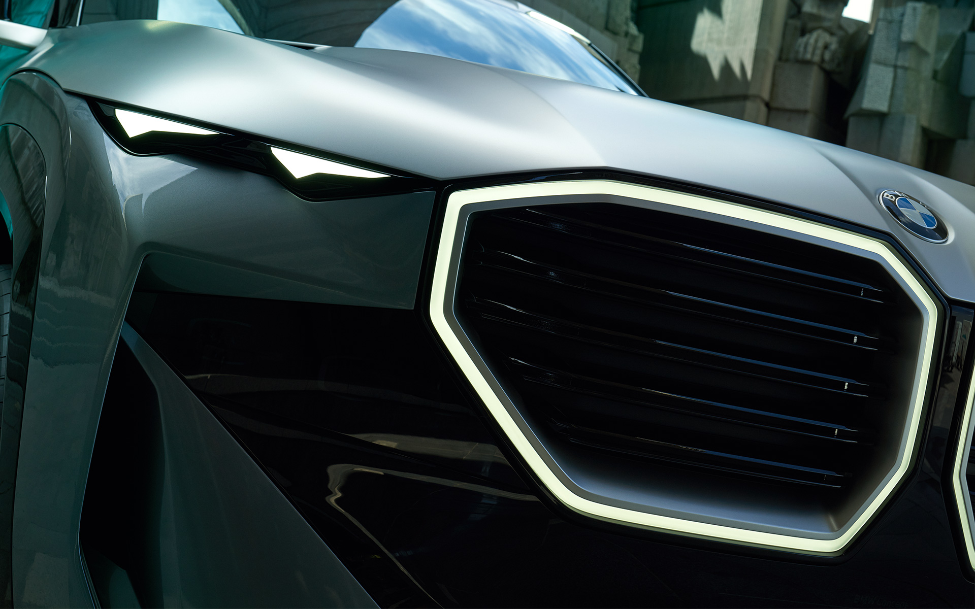 BMW Concept XM (G09) BMW Concept XM (G09)
