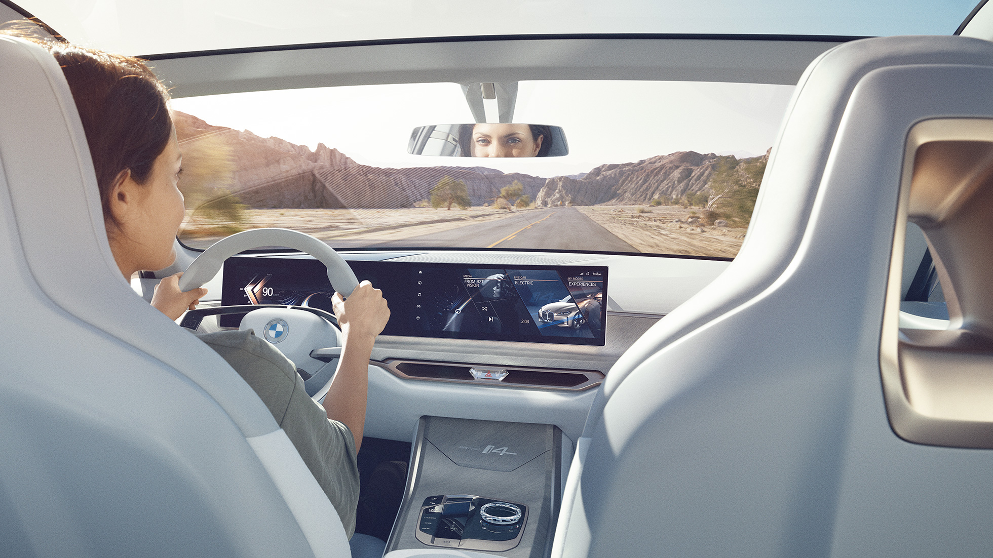 Display-ul curbat al BMW Concept i4, 2020, G26 Display-ul digital curbat al BMW Concept i4, 2020, G26, noul BMW Gran Coupé integral electric