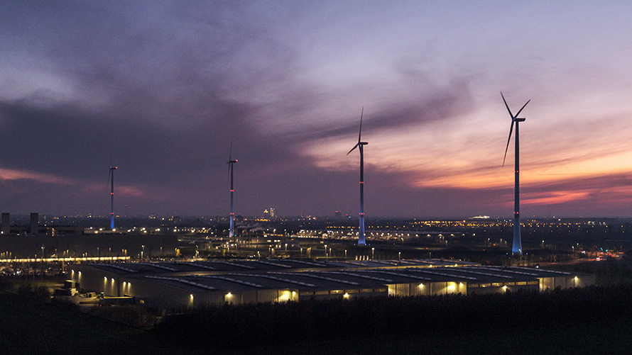 Energie eoliană, Sustenabilitate BMW Sustenabilitate BMW, energie eoliană, fabrică BMW, spaţii de lucru Leipzig, patru turbine eoliene