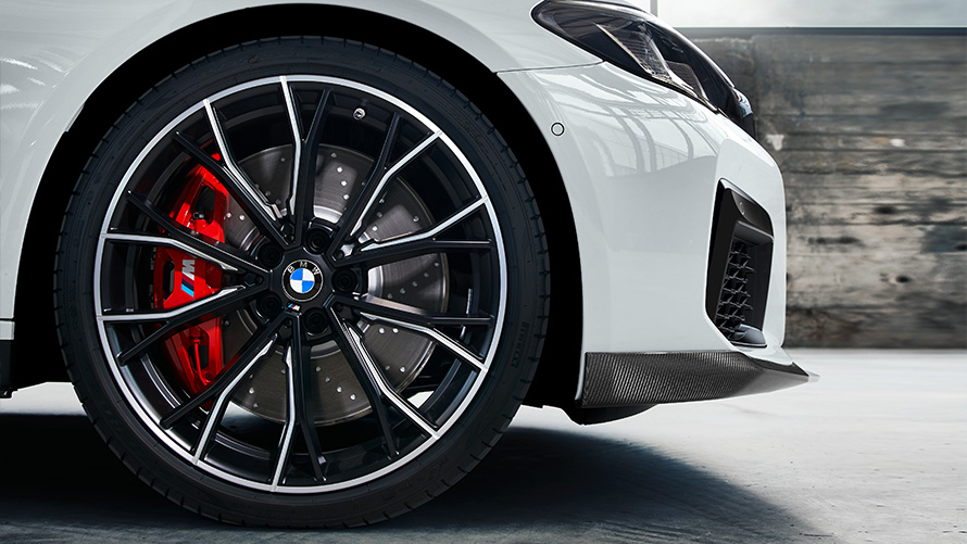 Jante M Performance Double-spoke de 20”, tip 669 M, Jet Black mat/lucioase, set de vară Accesorii BMW pentru toamnă şi iarnă, jante M Performance Double-spoke de 20”, tip 669 M, Jet Black mat/lucioase, set de vară
