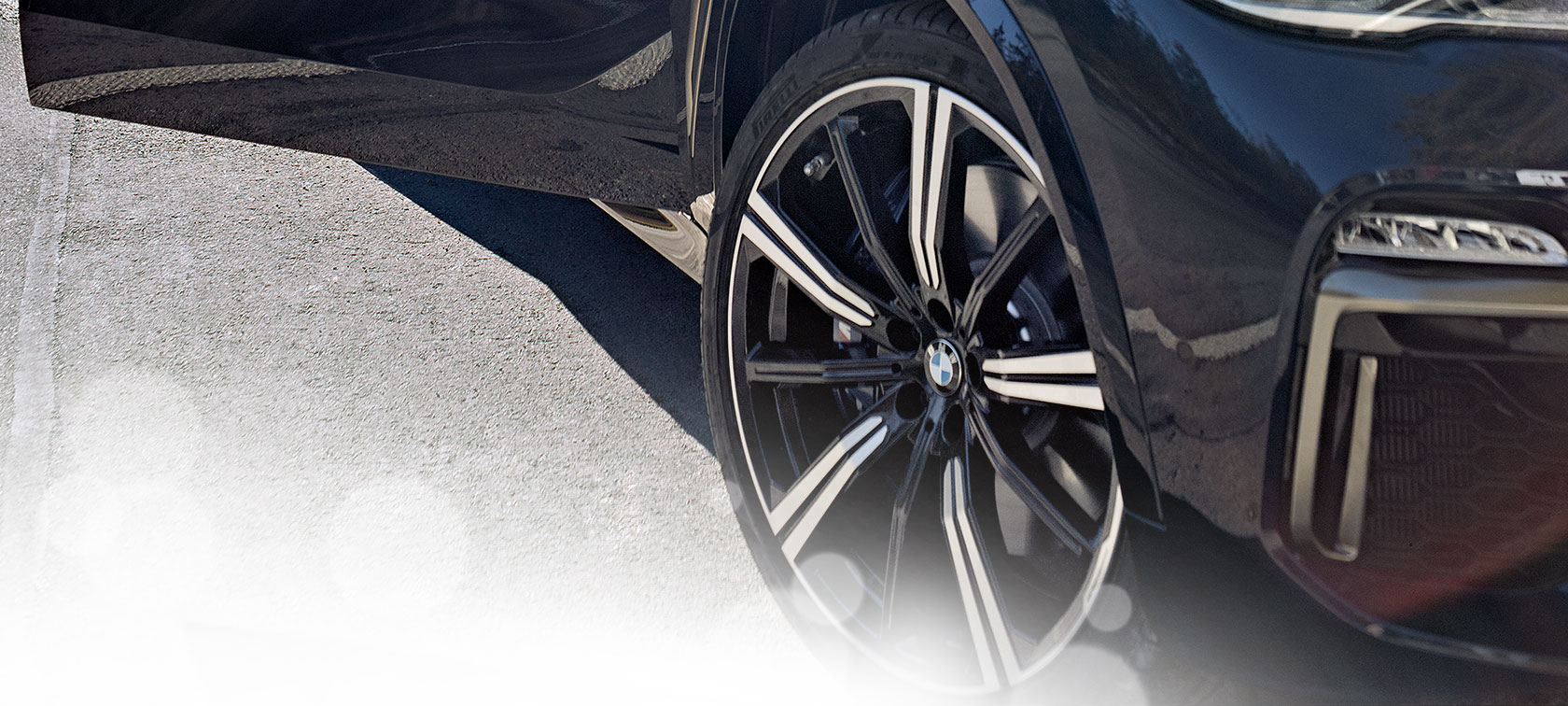 Imagine în prim-plan cu janta BMW Imagine în prim-plan cu janta BMW