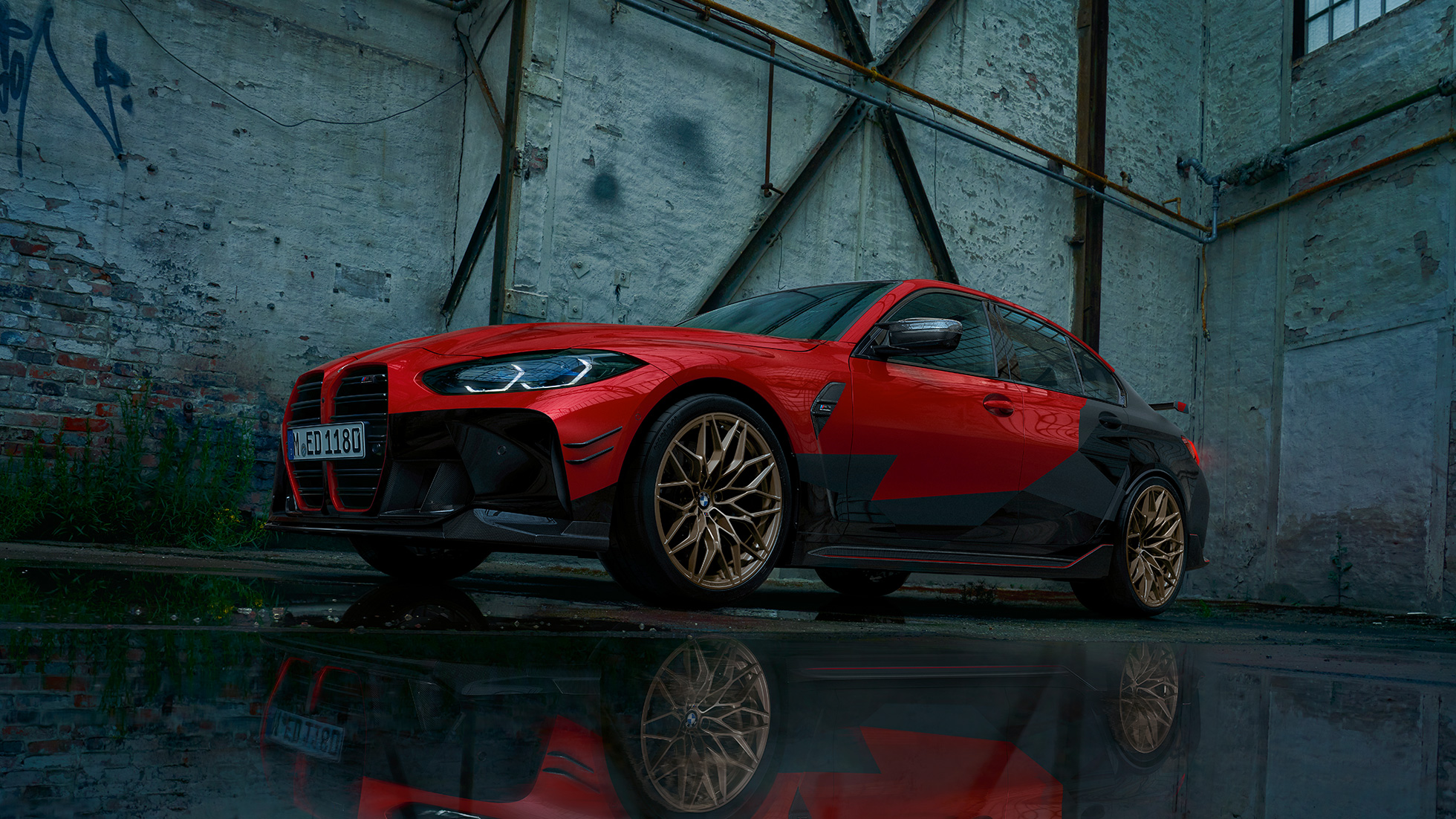 Imagine cu trei sferturi din partea frontală a BMW M3 G80 Imagine cu trei sferturi din partea frontală a BMW M3 G80, cu accesorii BMW M Performance