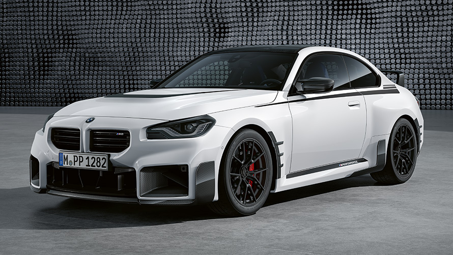 Accesorii BMW M Performance Accesorii BMW M Performance imagine cu trei sferturi din partea frontală