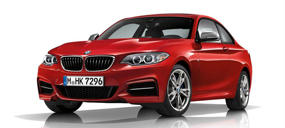 Noile BMW M140i şi BMW M240i: mai multă putere şi eficienţă mai mare pentru modelele BMW M Performance din clasa compactă Noile BMW M140i şi BMW M240i: mai multă putere şi eficienţă mai mare pentru modelele BMW M Performance din clasa compactă